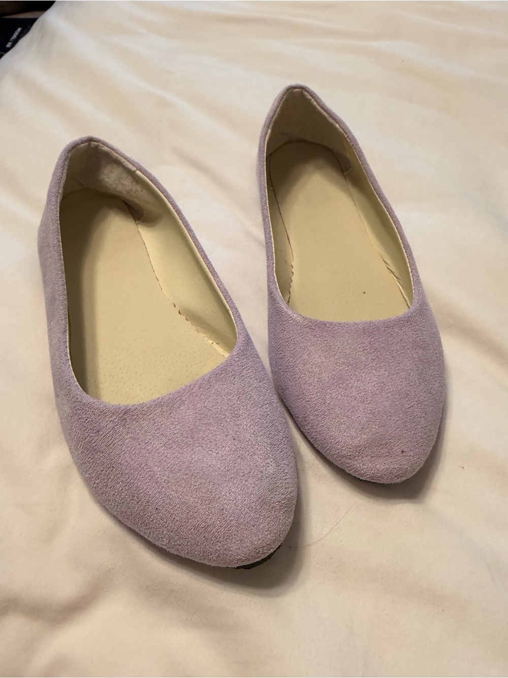 Women's Lavender Faux Suede Ballet Flats